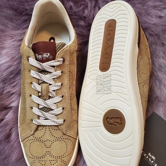 COACH Clip Low Top Sneakers sz 7 signature leather - Picture 6 of 7